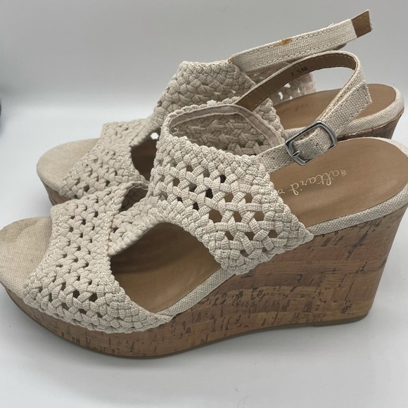 ALTAR'D State Angela Crochet Wedge Sandal, 7.5M - Picture 5 of 9